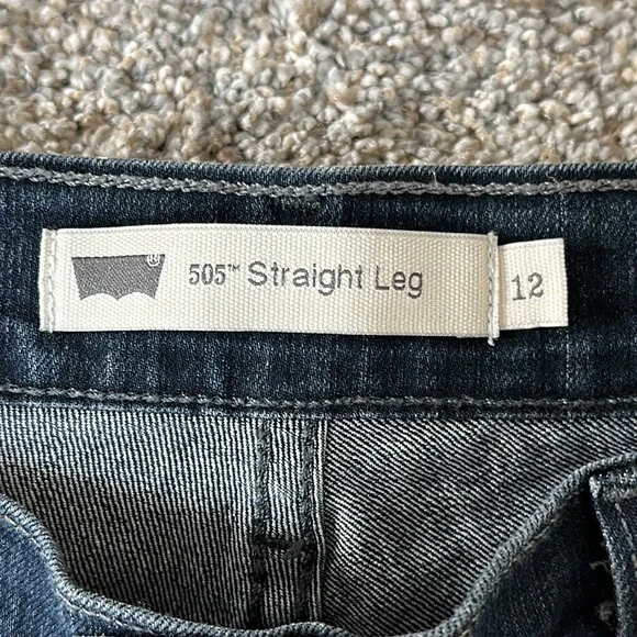 Levi’s 505 Straight Leg Dark Wash Jeans - Picture 7 of 8